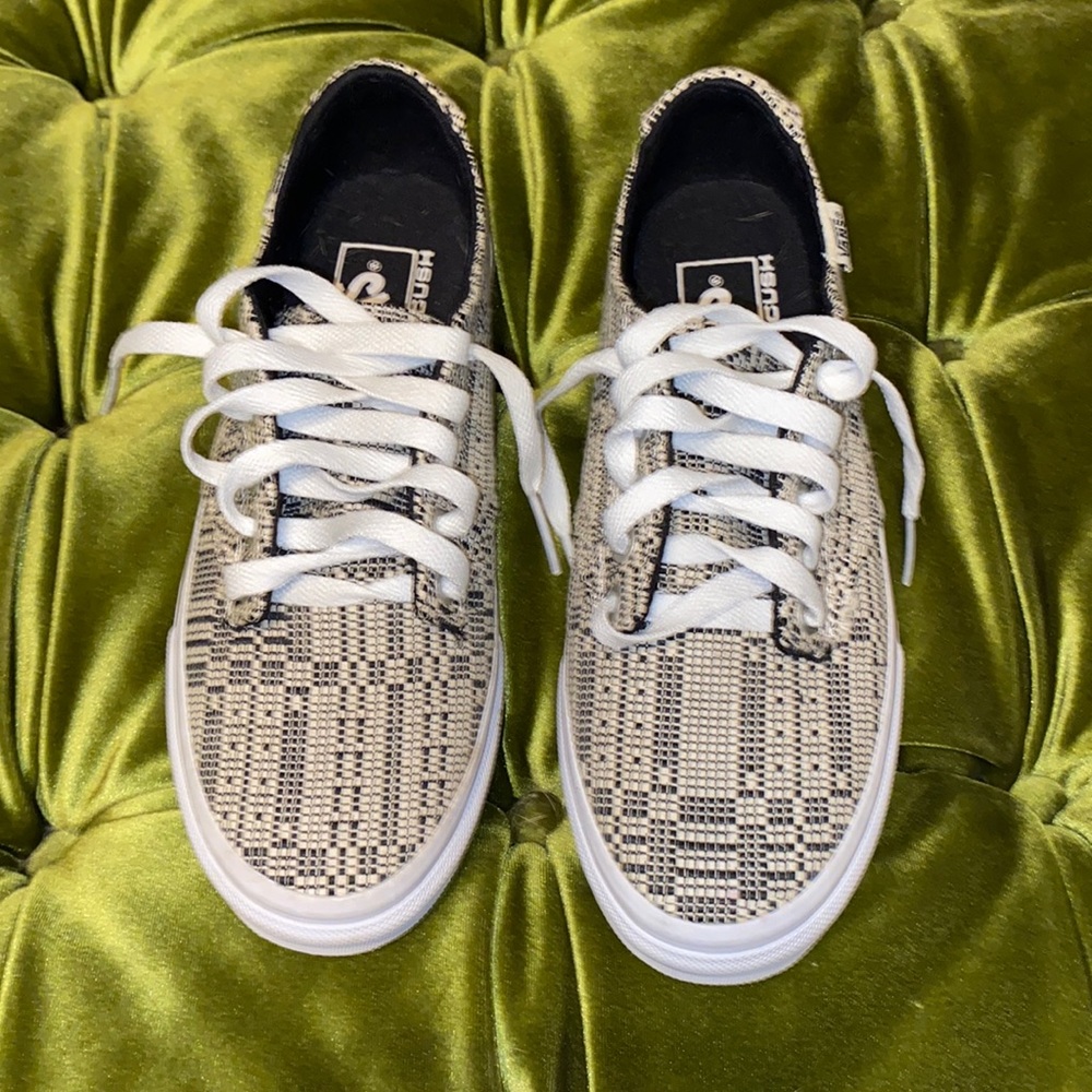 Vans size women’s 6.5